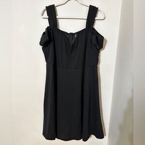 🌸 4/$10 SALE 🌸 SHEIN Dress